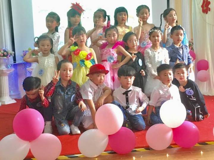 声悠扬，，，，，，，，我爱赞美——公明二幼幼儿好声音运动花絮