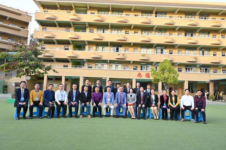 美勤学校|办学评估反响，，，，，，，，展望优美未来